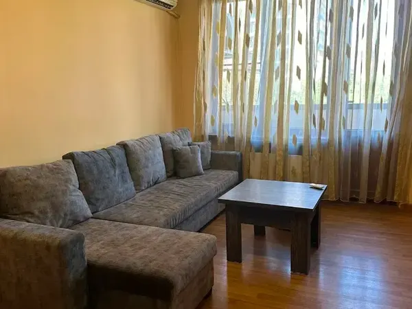 2-սենյականոց բնակարան, Կենտրոն, 45 քմ, 8/12 հարկ — լուսանկար 2