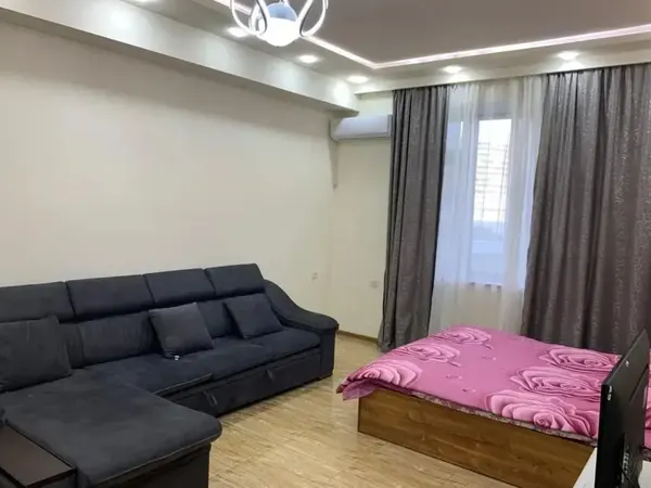 2-սենյականոց բնակարան, Կենտրոն, 43 քմ, 4/14 հարկ — լուսանկար 2