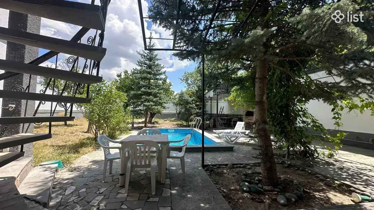 Առանձնատուն, Պտղնի — фото 5