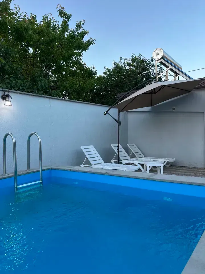 Հյուրատուն, Պտղնի, 100 քմ, մինչև 25 հյուր — լուսանկար 4