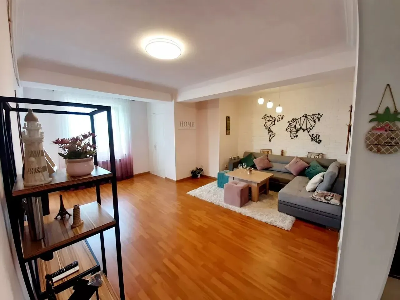2-սենյականոց բնակարան, Ծաղկաձոր, 56 քմ, 6/8 հարկ — լուսանկար 1