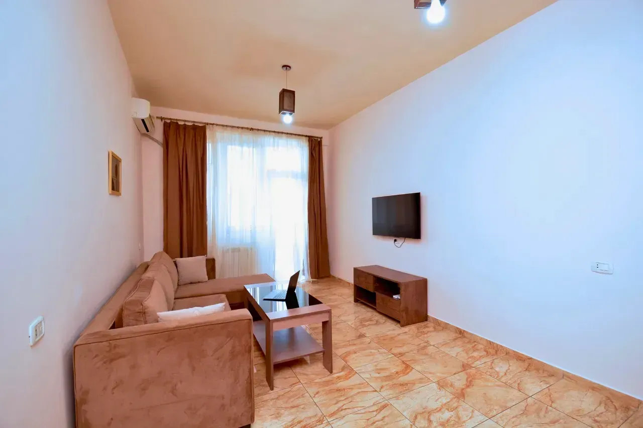 1-սենյականոց բնակարան, Կենտրոն, 70 քմ, 9/10 հարկ — լուսանկար 3