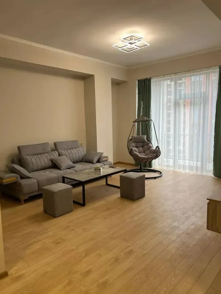 2-սենյականոց բնակարան, Ծաղկաձոր, 60 քմ, 6/8 հարկ — լուսանկար 1