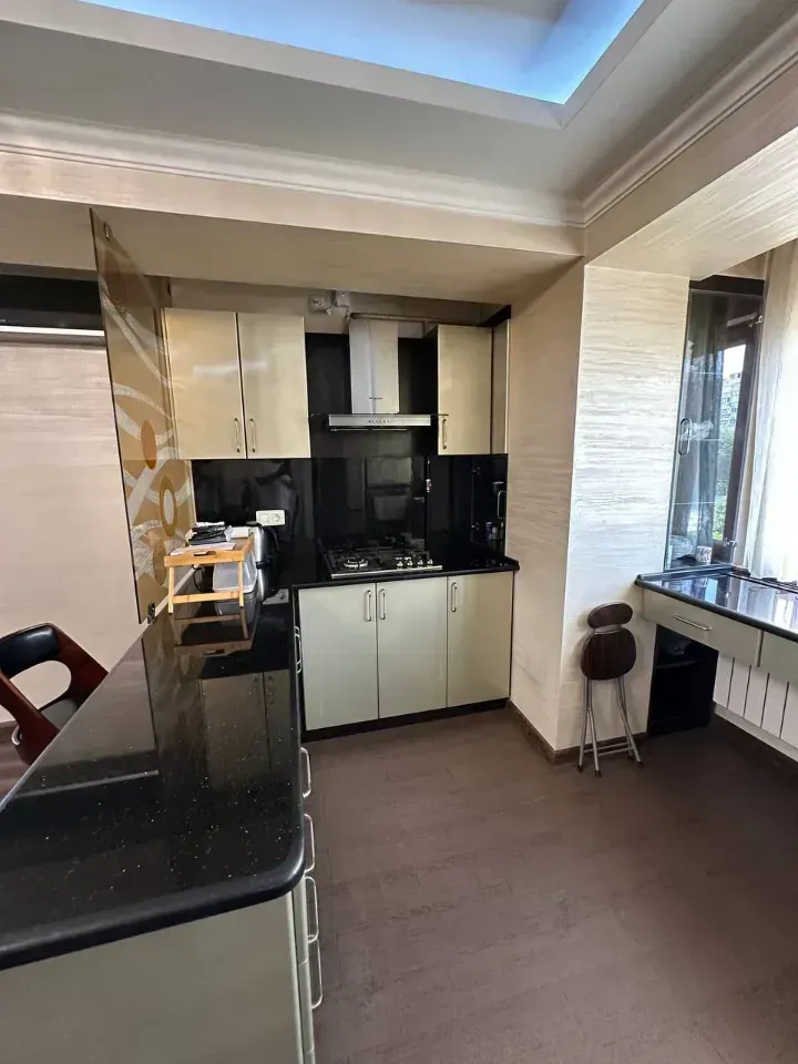 3-սենյականոց բնակարան, Կենտրոն, 70 քմ, 4/14 հարկ — լուսանկար 11