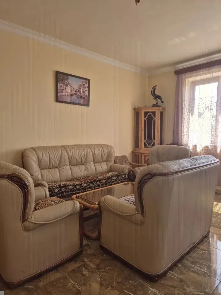 Առանձնատուն, Էրեբունի, 185 քմ, մինչև 15 հյուր — լուսանկար 1