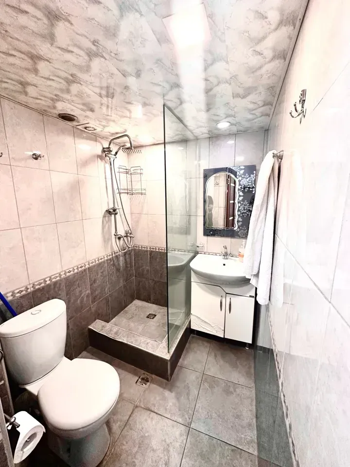 2-սենյականոց բնակարան, Էրեբունի, 60 քմ, 3/5 հարկ — լուսանկար 12