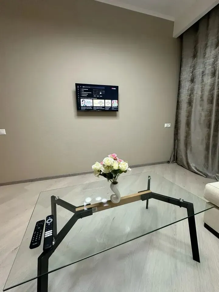 2-սենյականոց բնակարան, Ծաղկաձոր, 55 քմ, 6/10 հարկ — լուսանկար 1