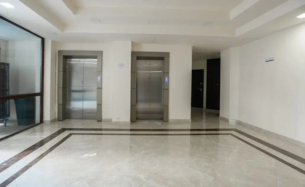 3-սենյականոց բնակարան, Կենտրոն, 75 քմ, 6/15 հարկ — լուսանկար 10