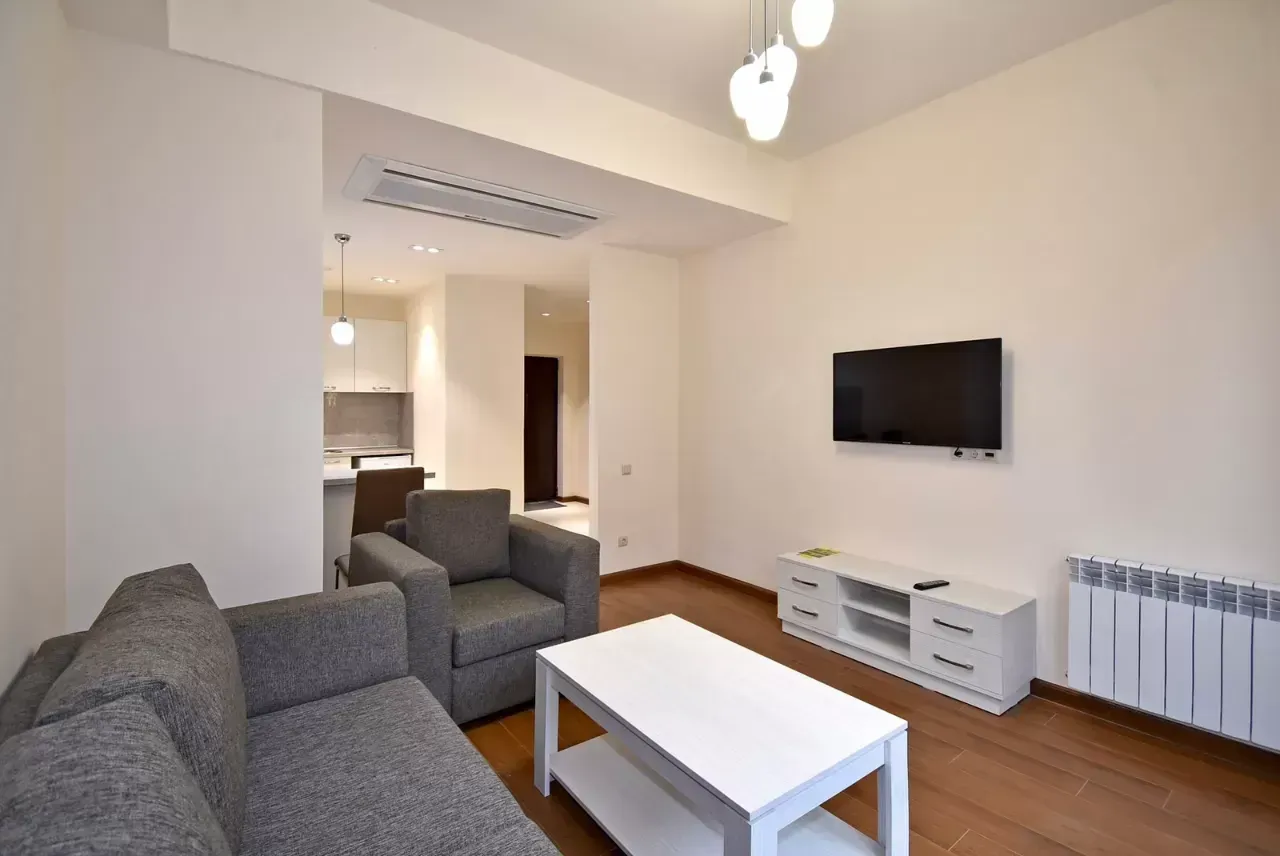 2-սենյականոց բնակարան, Կենտրոն, 60 քմ, 6/15 հարկ — լուսանկար 2