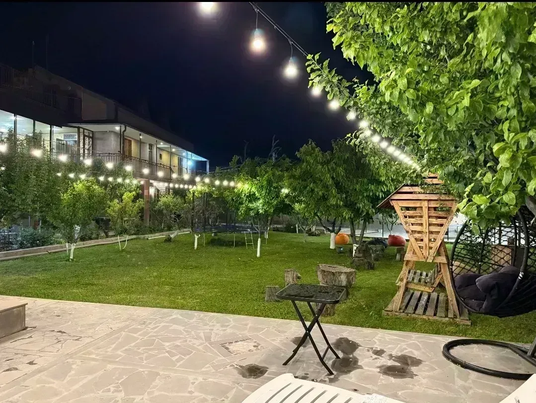 Առանձնատուն, Եղվարդ, 700 քմ, լողավազանով, մինչև 60 հյուր — լուսանկար 9