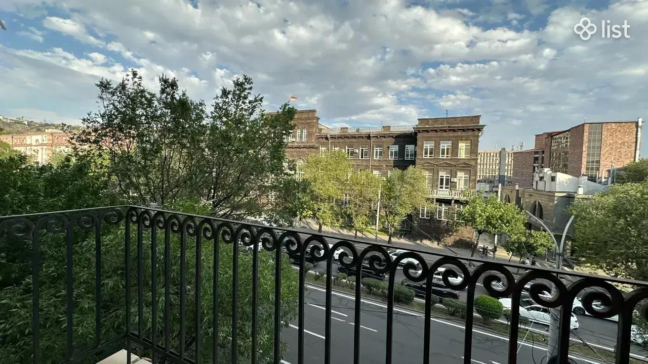 2-սենյականոց բնակարան, Կենտրոն — լուսանկար 9