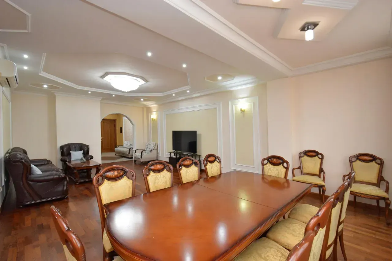 3-սենյականոց բնակարան, Կենտրոն, 130 քմ, 6/14 հարկ — լուսանկար 7