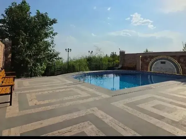Ամառանոց, Ուշի