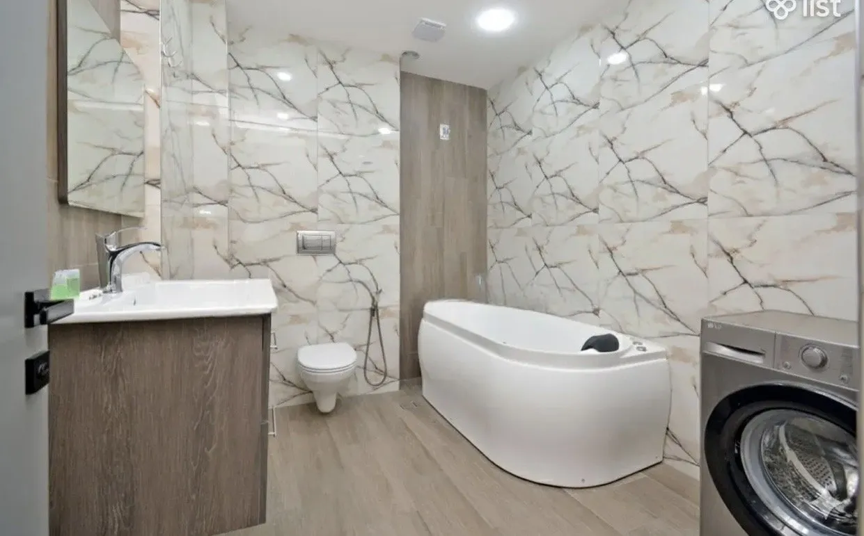 1-սենյականոց բնակարան, Կենտրոն, 77 քմ, 7/11 հարկ — լուսանկար 8