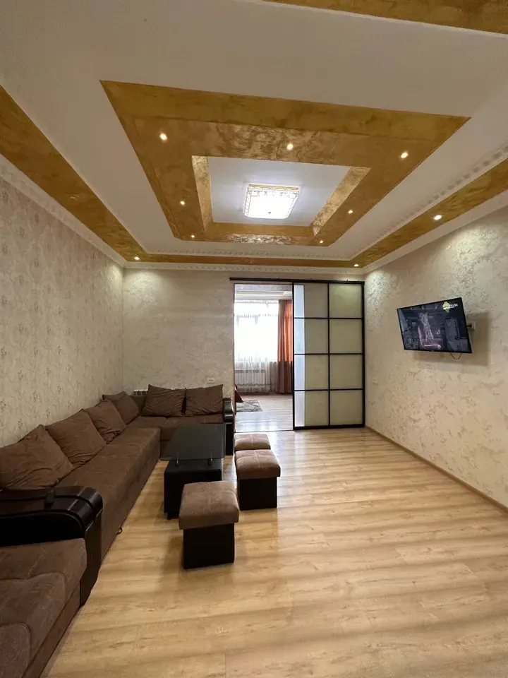 3-սենյականոց բնակարան, Գյումրի, 90 քմ, 3/3 հարկ — լուսանկար 5