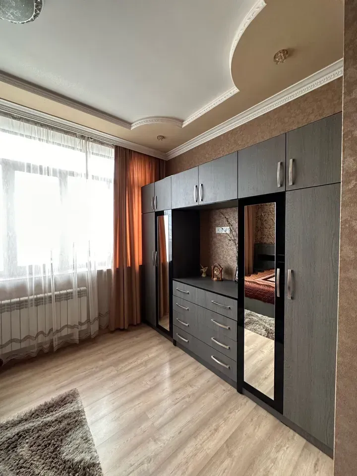 3-սենյականոց բնակարան, Գյումրի, 90 քմ, 3/3 հարկ — լուսանկար 8