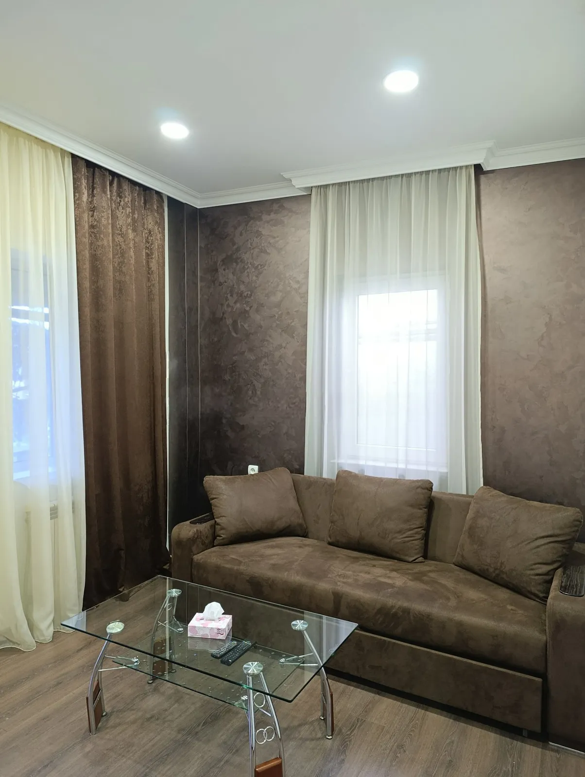2-սենյականոց բնակարան, Ծաղկաձոր, 30 քմ, 3/3 հարկ — լուսանկար 3