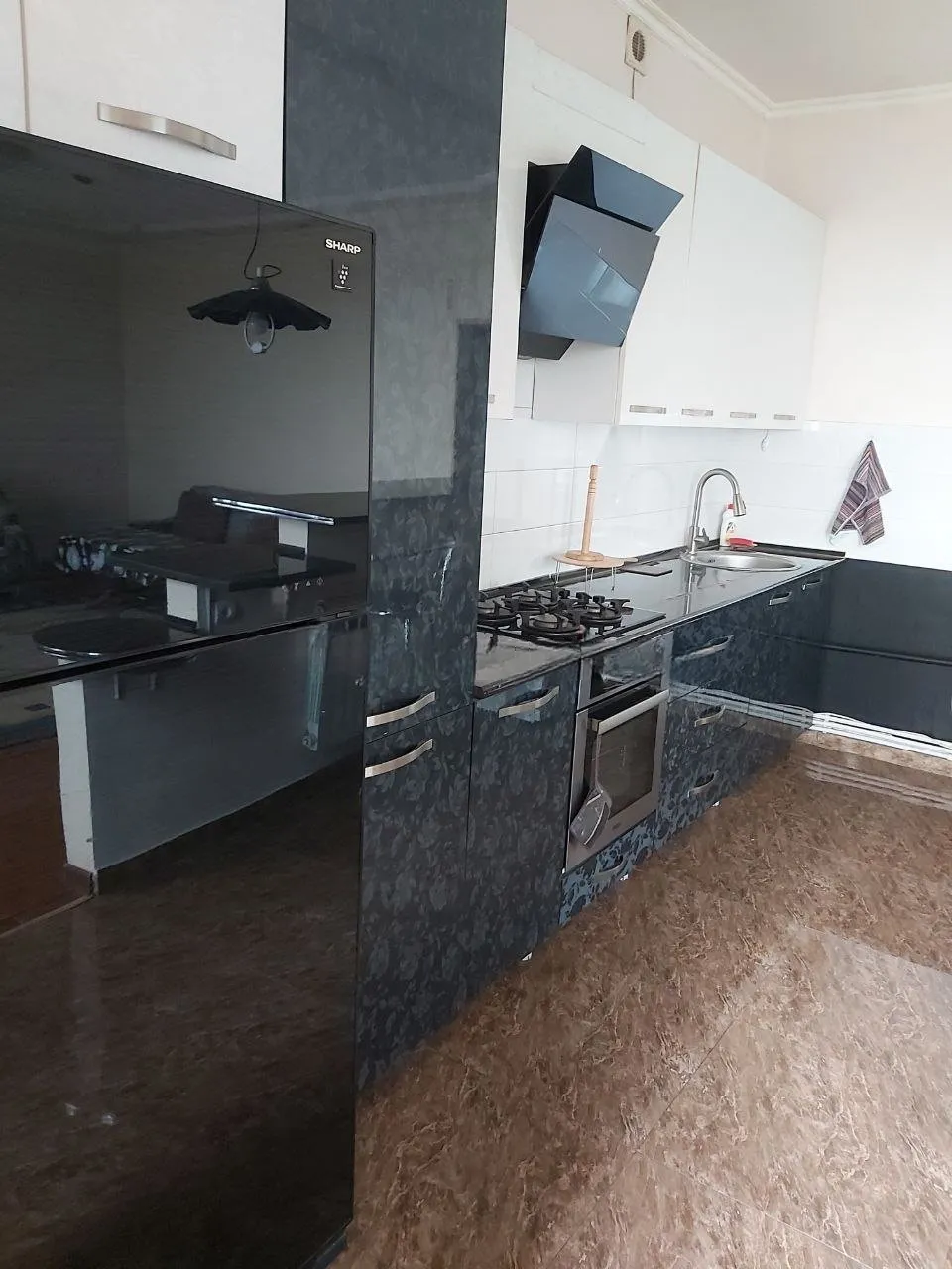 3-սենյականոց բնակարան, Աբովյան, 100 քմ, 1/3 հարկ — լուսանկար 2