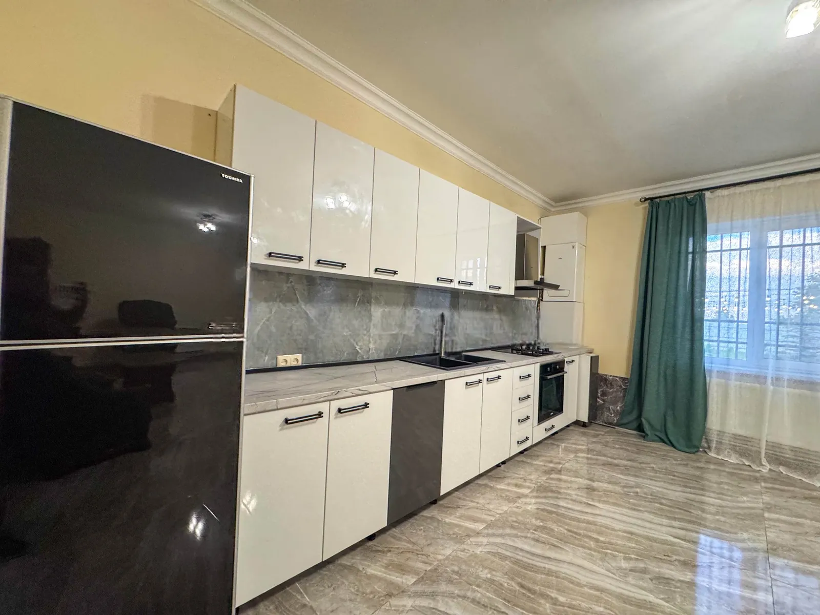 Առանձնատուն, Արայի, 150 քմ, լողավազանով, մինչև 6 հյուր — լուսանկար 10