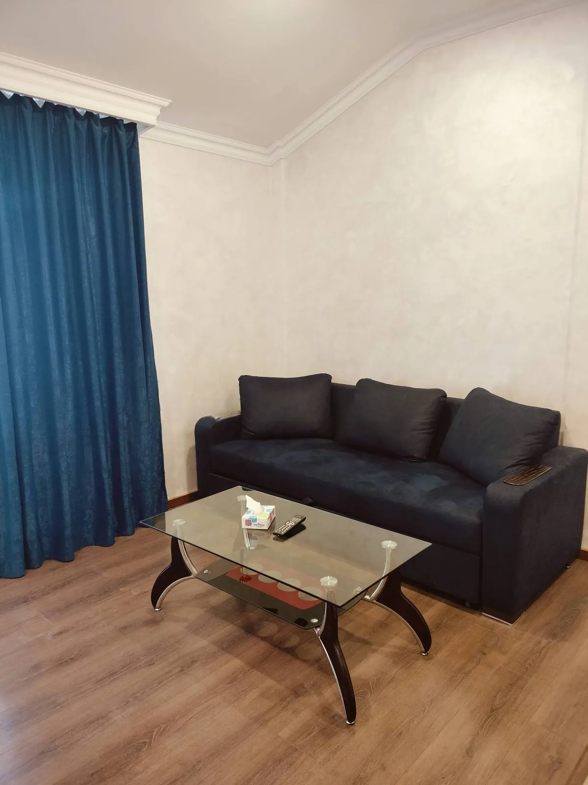1-սենյականոց բնակարան, Ծաղկաձոր, 30 քմ, 3/3 հարկ — լուսանկար 4