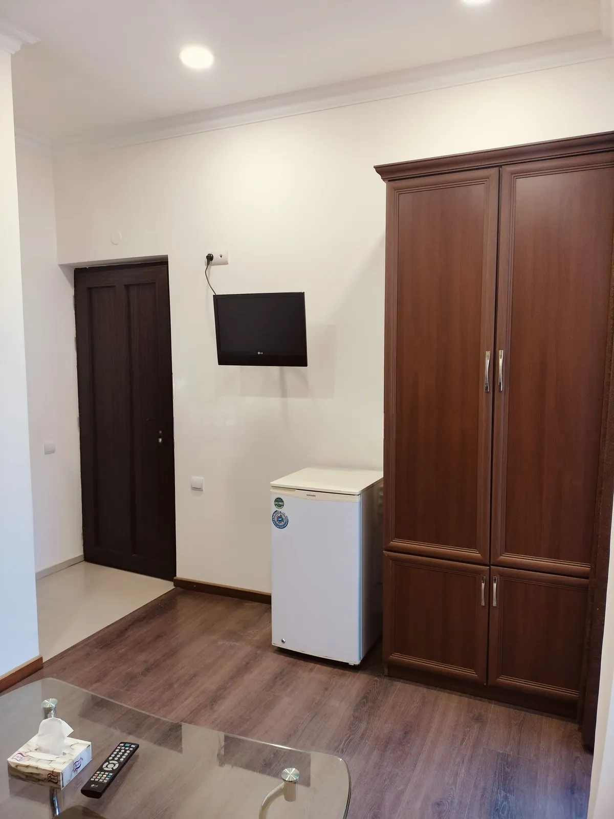 2-սենյականոց բնակարան, Ծաղկաձոր, 30 քմ, 2/3 հարկ — լուսանկար 6