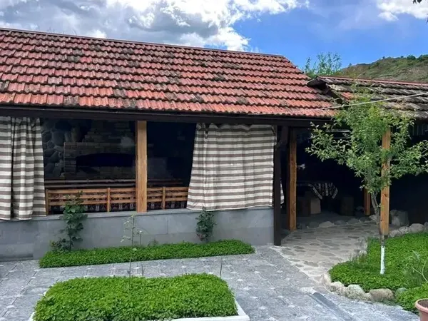 Առանձնատուն, Թեղուտ, 100 քմ, լողավազանով, մինչև 10 հյուր — լուսանկար 2