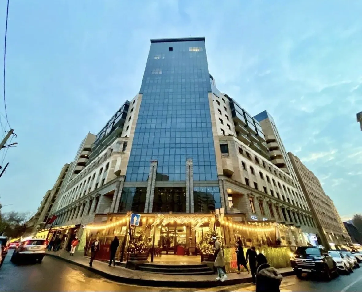 1-սենյականոց բնակարան, Կենտրոն, 39 քմ, 12/15 հարկ — լուսանկար 1