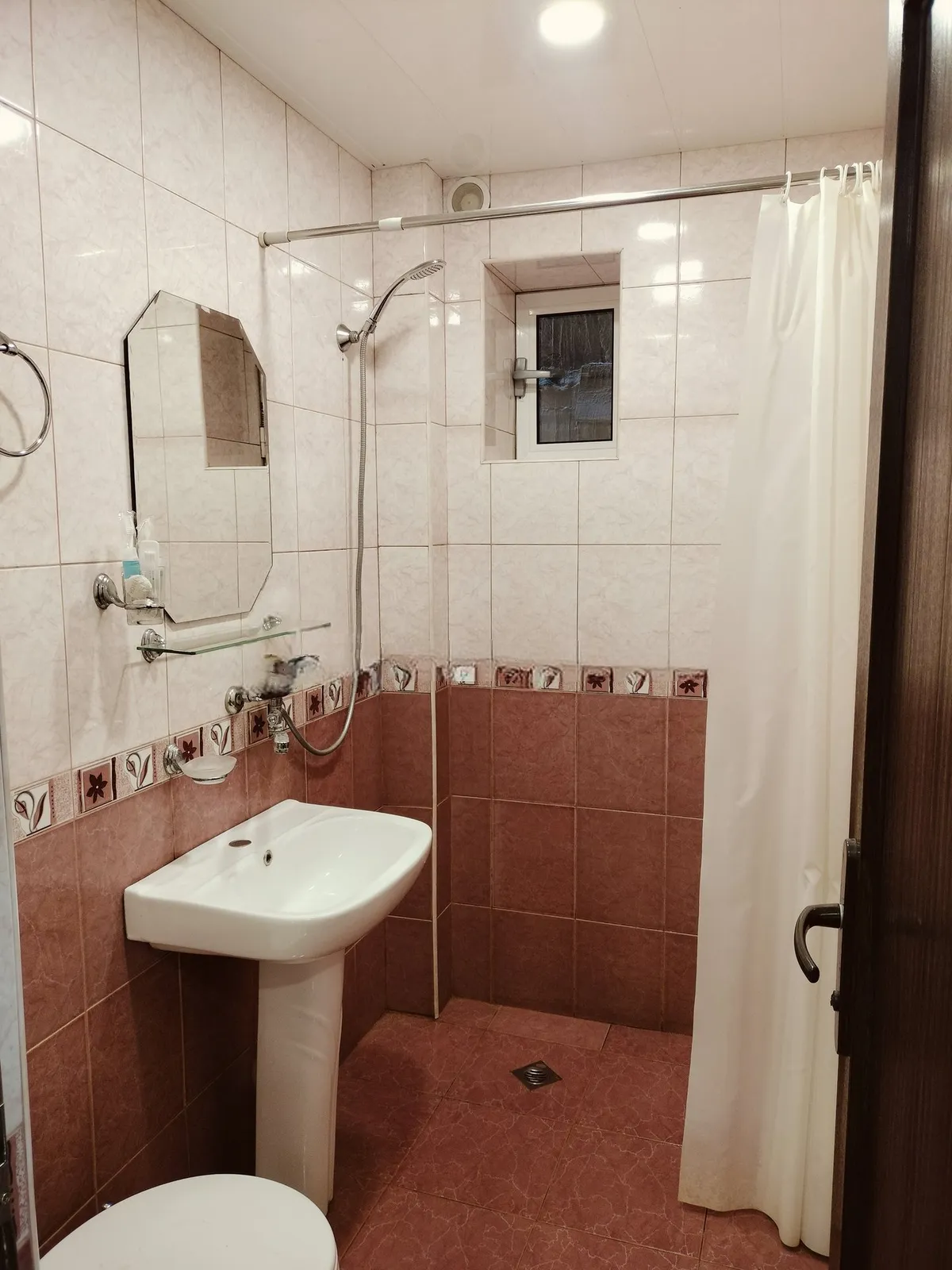 1-սենյականոց բնակարան, Ծաղկաձոր, 30 քմ, 2/3 հարկ — լուսանկար 10