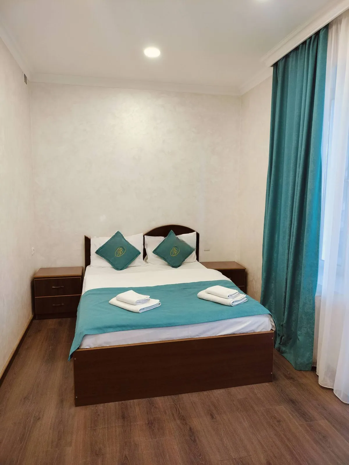 1-սենյականոց բնակարան, Ծաղկաձոր, 30 քմ, 2/3 հարկ — լուսանկար 1