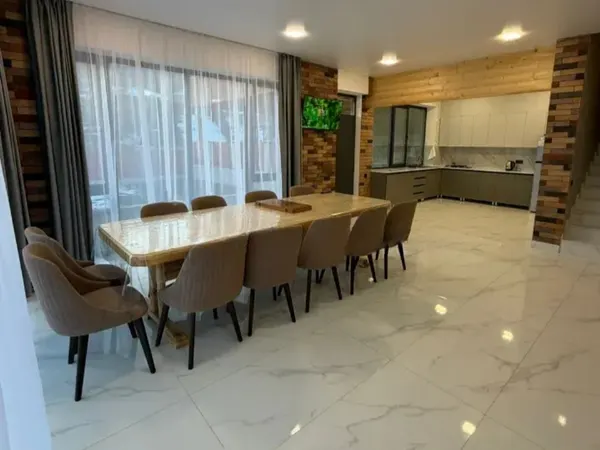 Առանձնատուն, Թեղուտ, 300 քմ, լողավազանով, մինչև 10 հյուր — լուսանկար 2