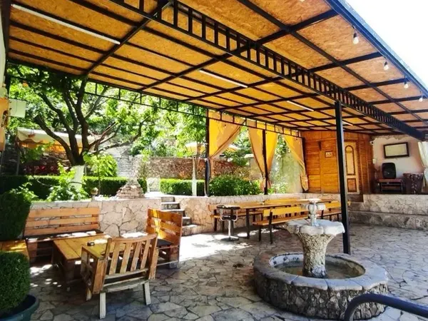 Ամառանոց, Արաբկիր, 1000 քմ, լողավազանով, մինչև 4 հյուր — լուսանկար 3