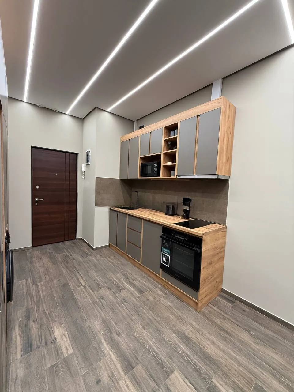 3-սենյականոց բնակարան, Կենտրոն, 65 քմ, 2/14 հարկ — լուսանկար 9