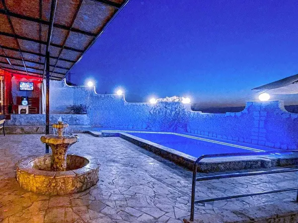 Առանձնատուն, Արաբկիր, 900 քմ, լողավազանով — լուսանկար 3