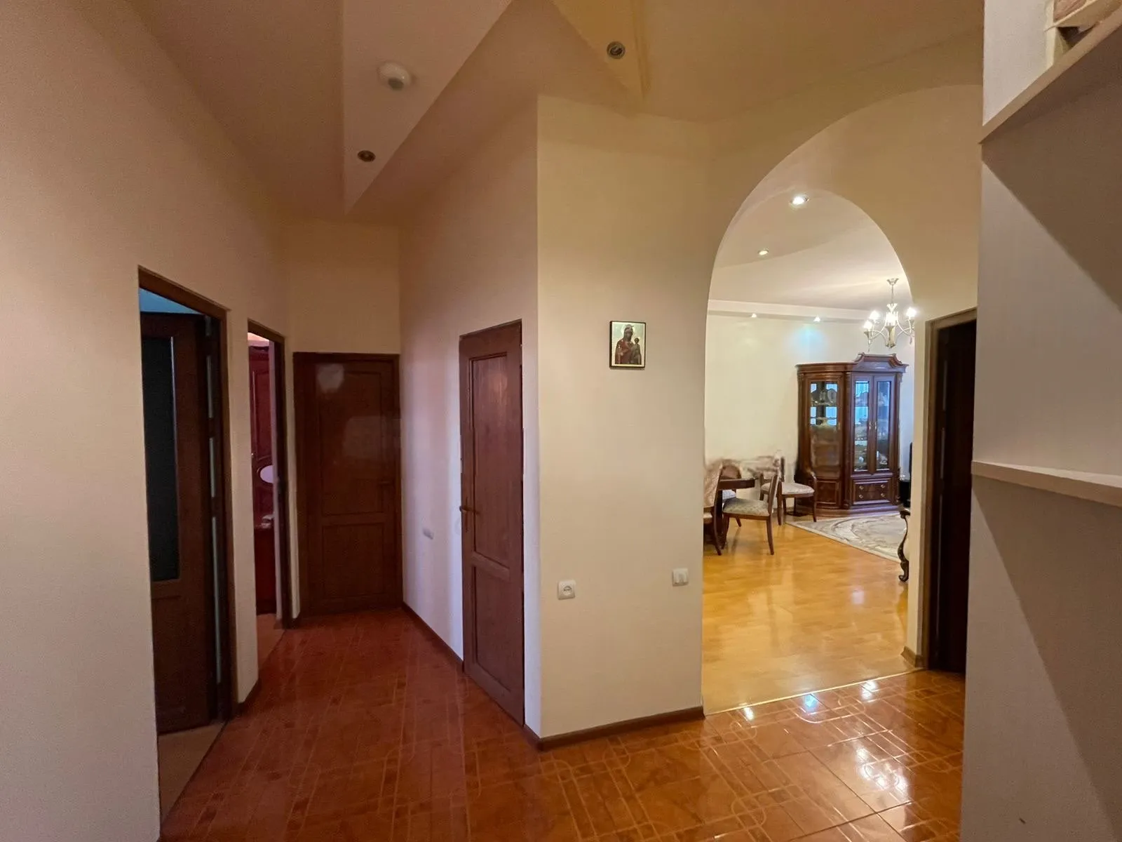 4-սենյականոց բնակարան, Արաբկիր, 95 քմ, 10/10 հարկ — լուսանկար 5