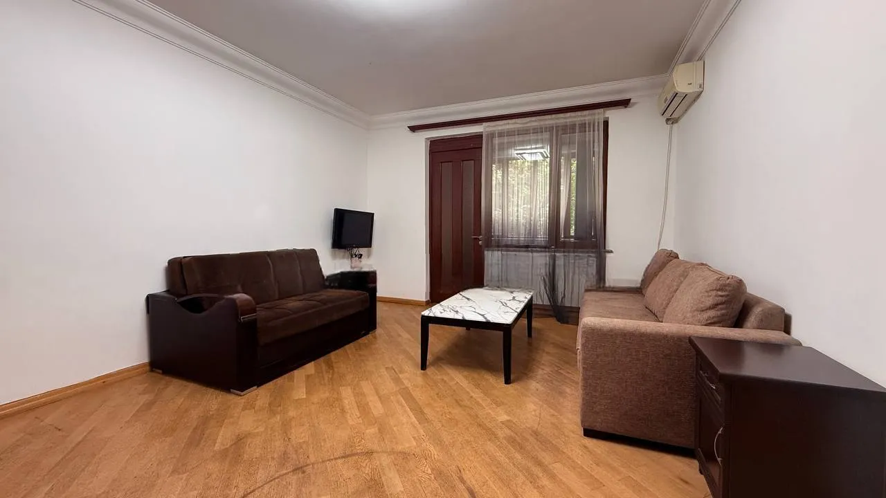 3-սենյականոց բնակարան, Կենտրոն, 60 քմ, 2/6 հարկ — լուսանկար 2